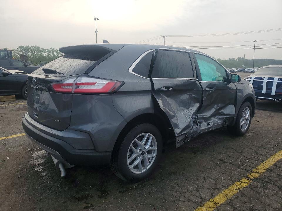 Photo 3 from auction – 2024 FORD EDGE with VIN 2FMPK4J93RBA96730