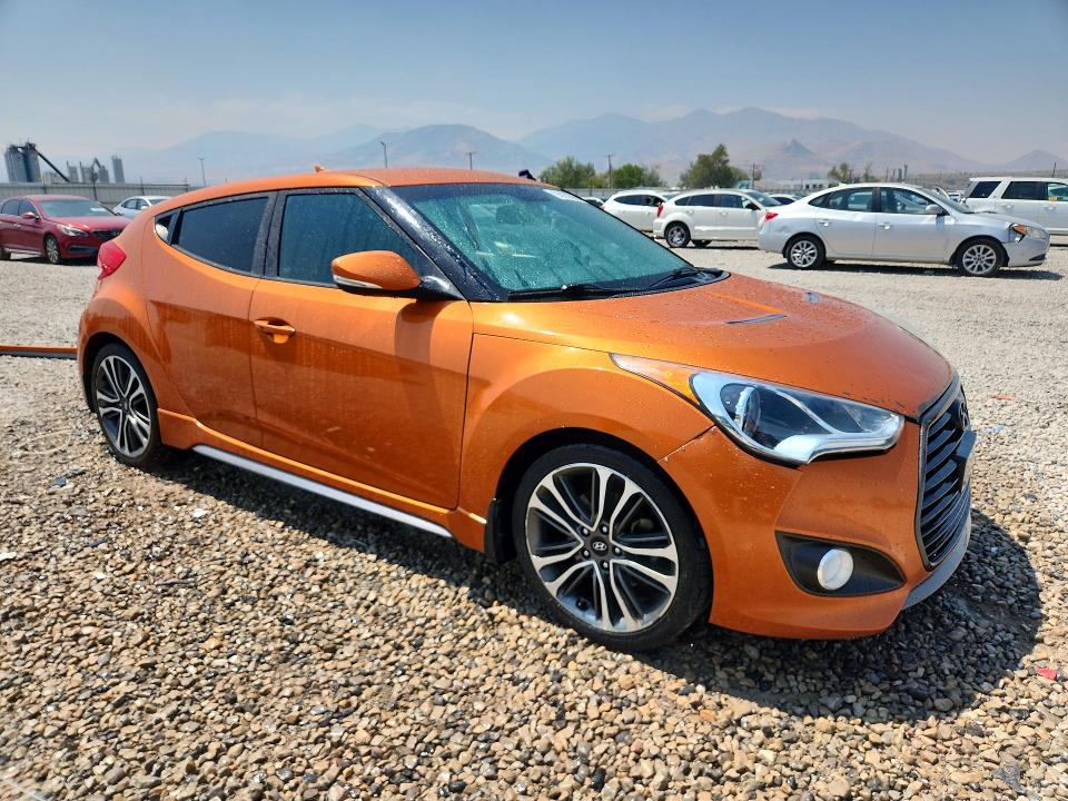 Photo 4 from auction – 2016 HYUNDAI VELOSTER with VIN KMHTC6AE3GU299306