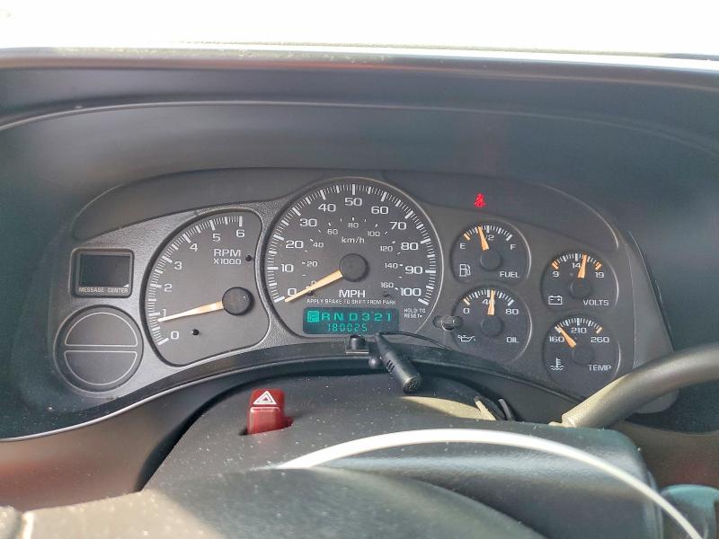 Photo 9 from auction – 2001 CHEVROLET SILVERADO with VIN 2GCEK19T011389151