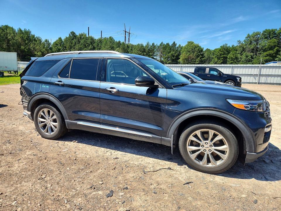 Photo 4 from auction – 2022 FORD EXPLORER with VIN 1FMSK7FH9NGA59227