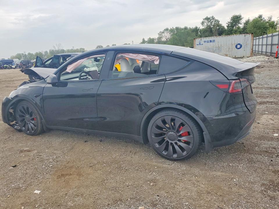 Photo 2 from auction – 2023 TESLA MODEL Y with VIN 7SAYGDEF1PF858899