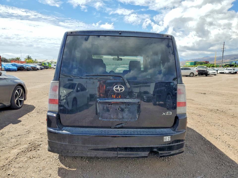 Photo 6 from auction – 2006 TOYOTA SCION with VIN JTLKT324664079049