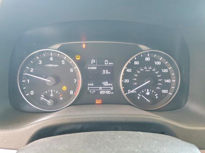 Photo 9 from auction – 2017 HYUNDAI ELANTRA with VIN KMHD74LF5HU084160