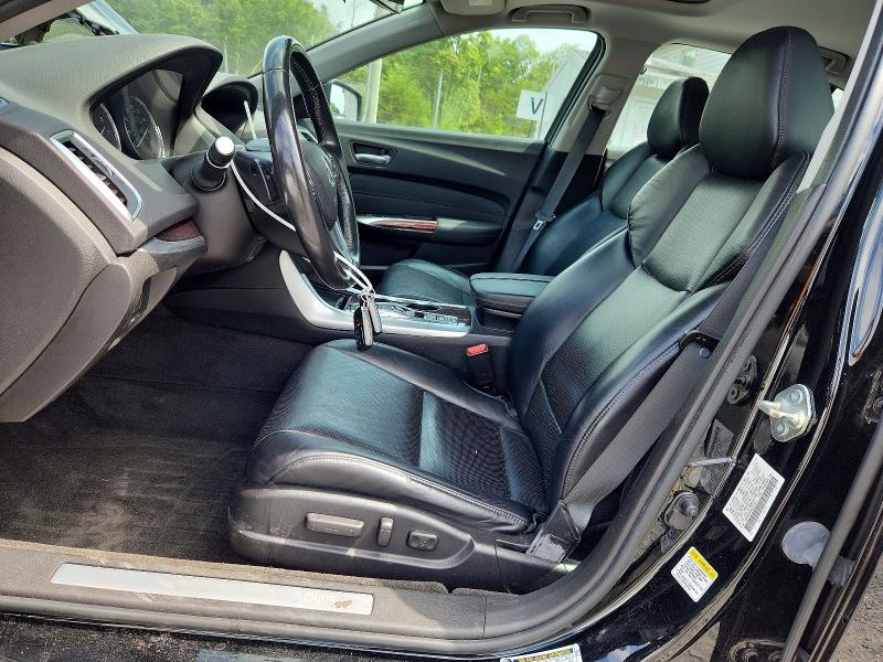 Photo 7 from auction – 2016 ACURA TLX with VIN 19UUB3F55GA000601