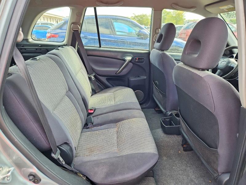 Photo 11 from auction – 2005 TOYOTA RAV4 with VIN JTEHD20V550061653
