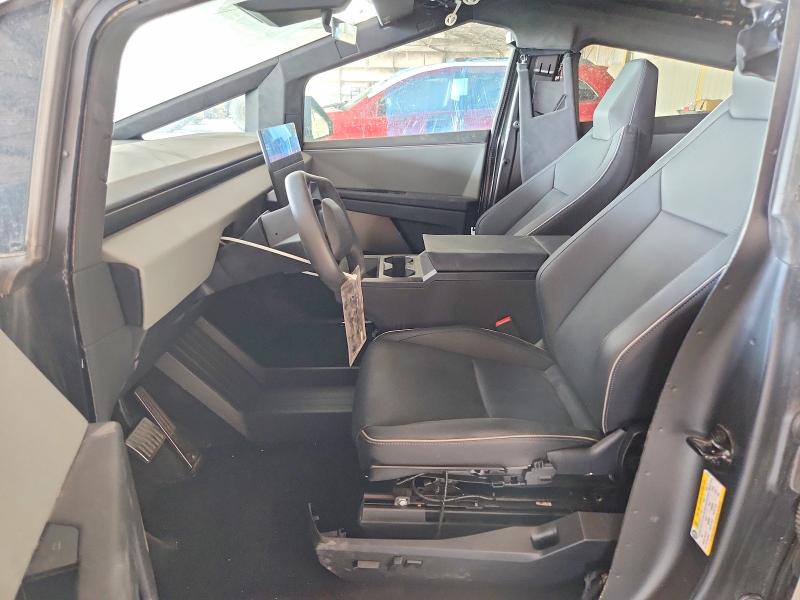 Photo 7 from auction – 2025 TESLA CYBERTRUCK with VIN 7G2CEHED7SA068125