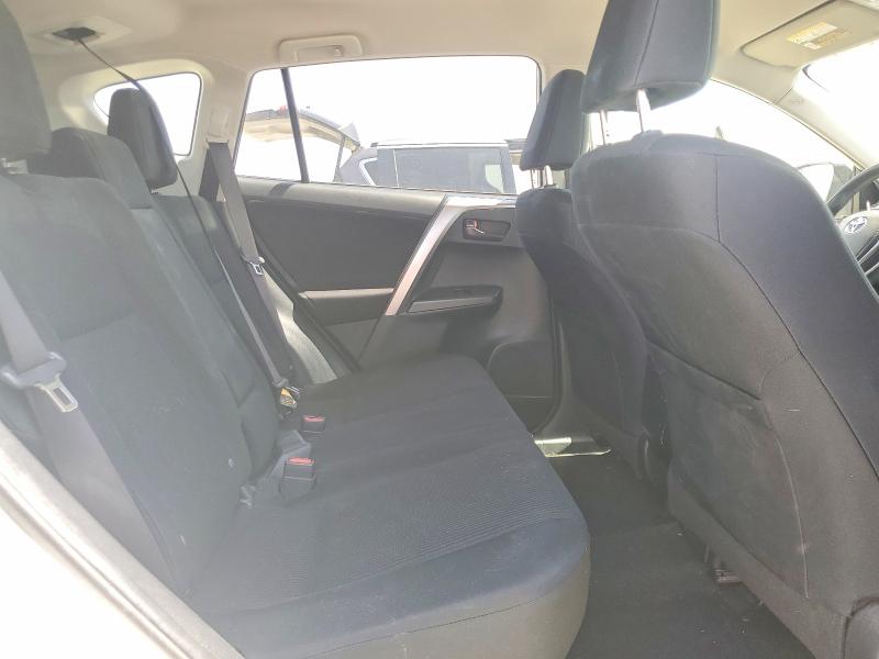 Photo 11 from auction – 2018 TOYOTA RAV4 with VIN JTMZFREV1JJ150189