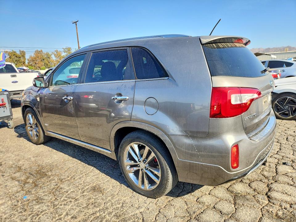 Photo 2 from auction – 2014 KIA SORENTO with VIN 5XYKWDA76EG531389