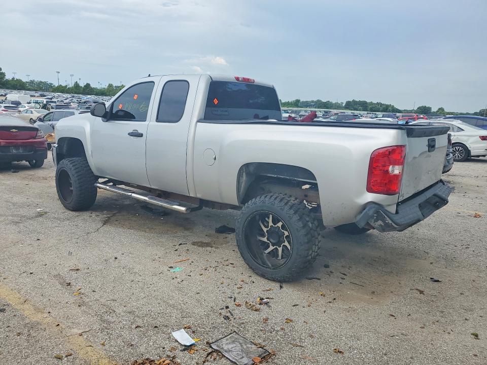 Photo 2 from auction – 2013 CHEVROLET SILVERADO with VIN 1GCRCSEA7DZ238635