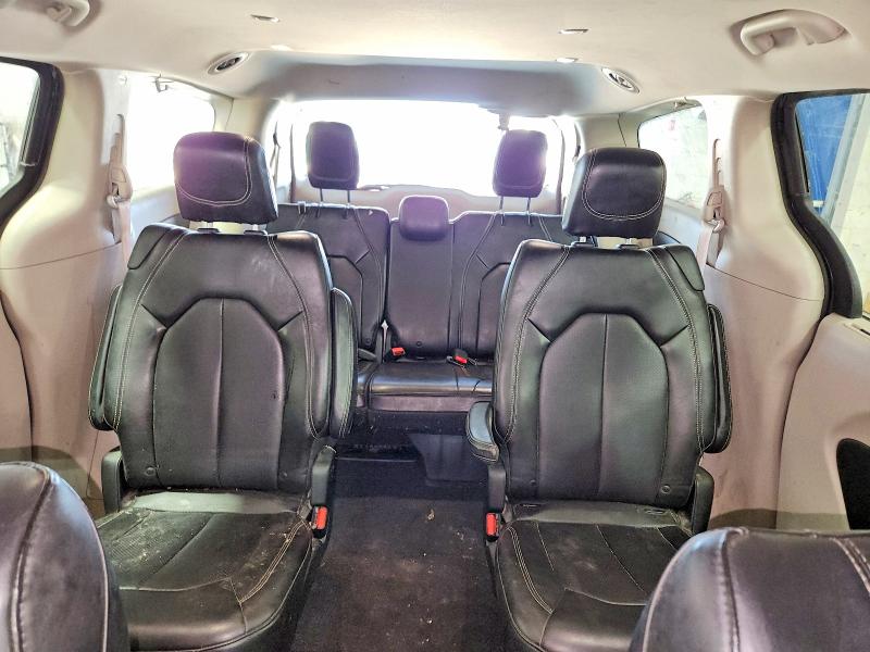 Photo 10 from auction – 2020 CHRYSLER VOYAGER with VIN 2C4RC1DG9LR187261