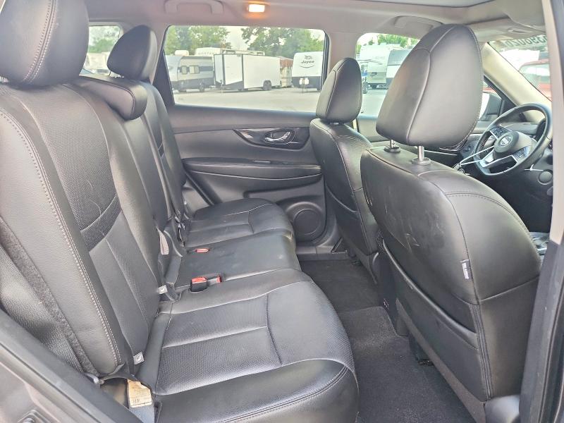 Photo 11 from auction – 2019 NISSAN ROGUE with VIN 5N1AT2MT9KC777818