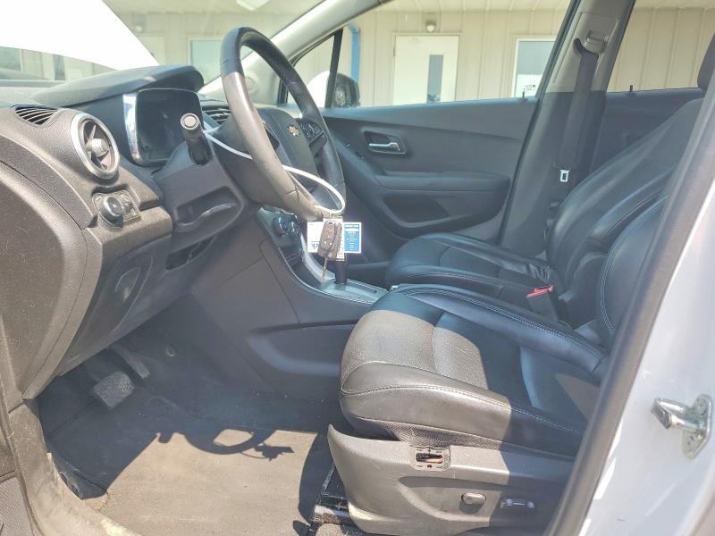 Photo 7 from auction – 2016 CHEVROLET TRAX with VIN 3GNCJMSB2GL204738