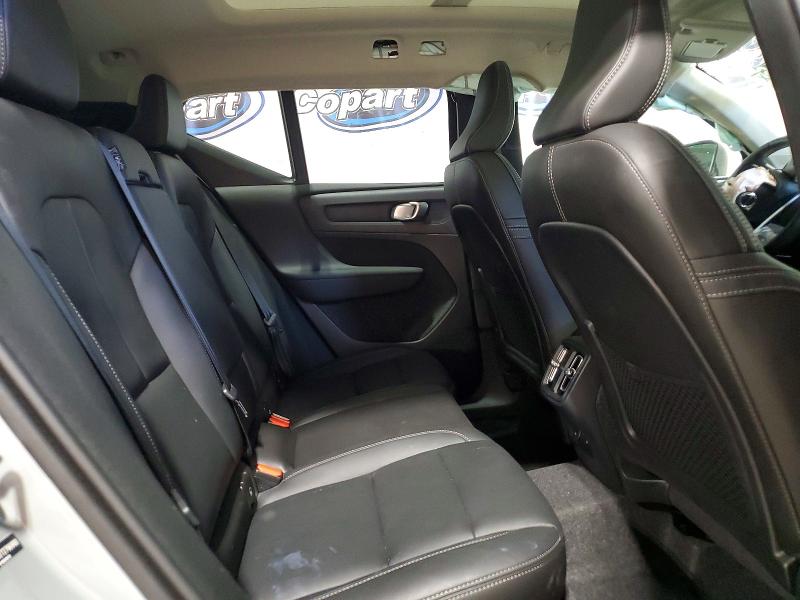 Photo 11 from auction – 2026 VOLVO XC40 with VIN YV4L12UC2T2796993