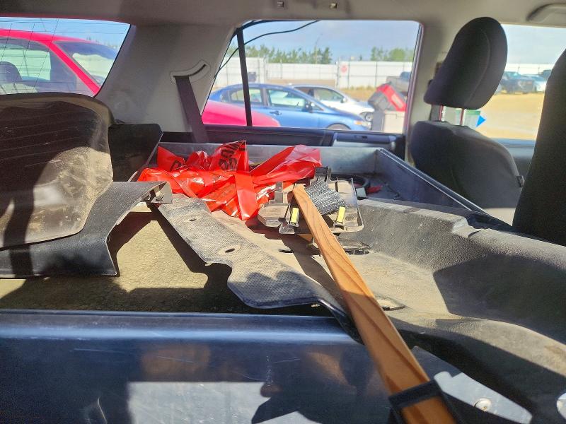 Photo 11 from auction – 2015 TOYOTA 4RUNNER with VIN JTEBU5JR1F5241791