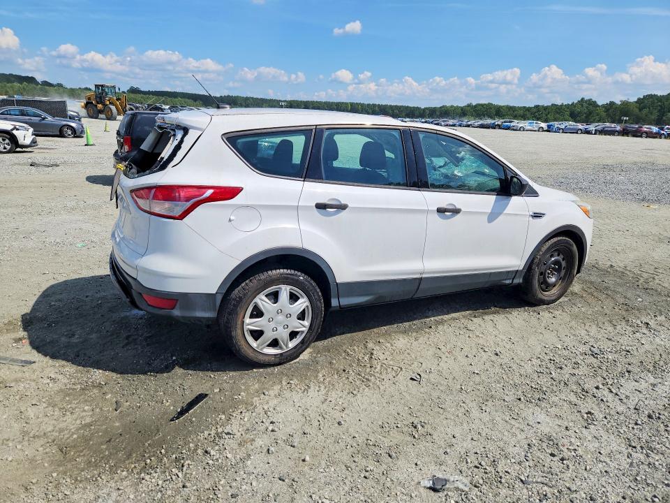 Photo 3 from auction – 2014 FORD ESCAPE with VIN 1FMCU0F79EUD56576