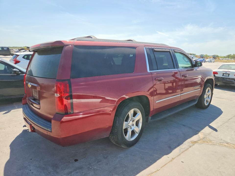 Photo 3 from auction – 2017 CHEVROLET SUBURBAN with VIN 1GNSCHKC4HR336156