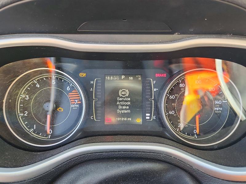Photo 9 from auction – 2016 JEEP CHEROKEE with VIN 1C4PJLCB2GW135269