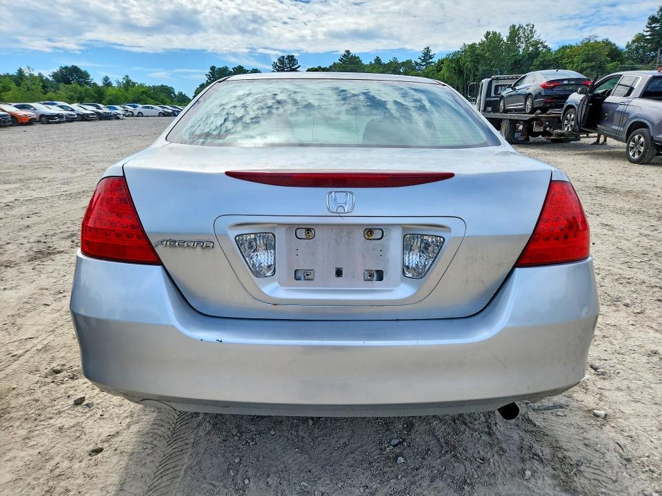 Photo 6 from auction – 2007 HONDA ACCORD with VIN 1HGCM56337A042300