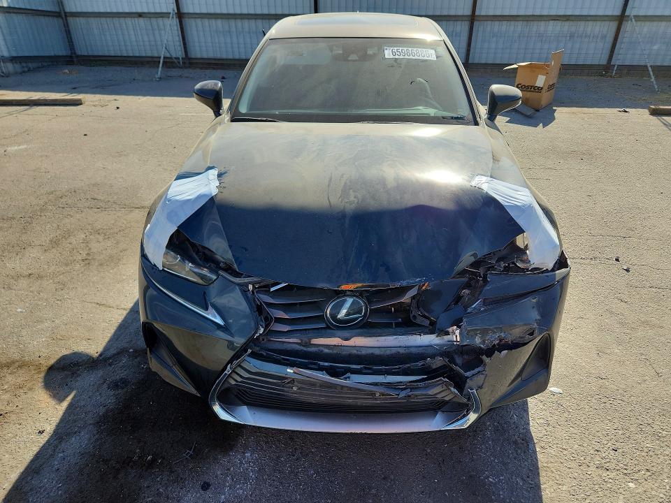 Photo 5 from auction – 2019 LEXUS IS with VIN JTHBA1D22K5092966