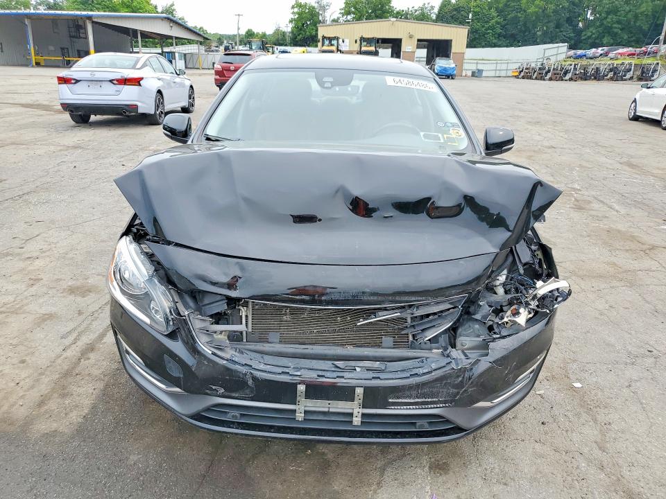 Photo 5 from auction – 2018 VOLVO S60 with VIN LYV402TK8JB190404