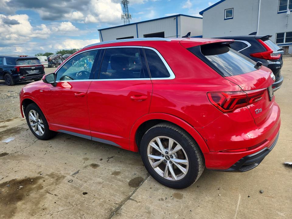 Photo 2 from auction – 2022 AUDI Q3 with VIN WA1DECF39N1035931
