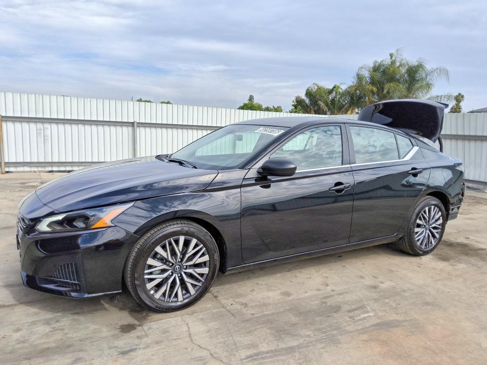 NISSAN ALTIMA 2026 with VIN 1N4BL4DV4TN327379 - Photo from auction