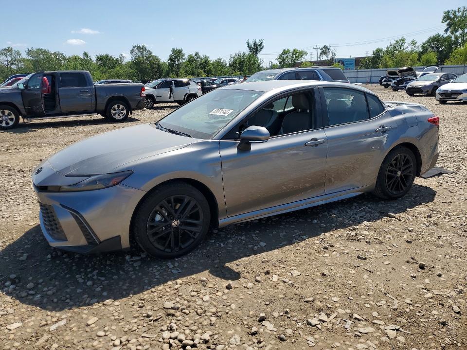 TOYOTA CAMRY 2025 with VIN 4T1DAACK1SU531944 - Photo from auction
