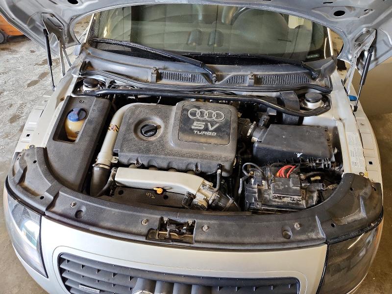 Photo 11 from auction – 2001 AUDI TT with VIN TRUUT28N211006694