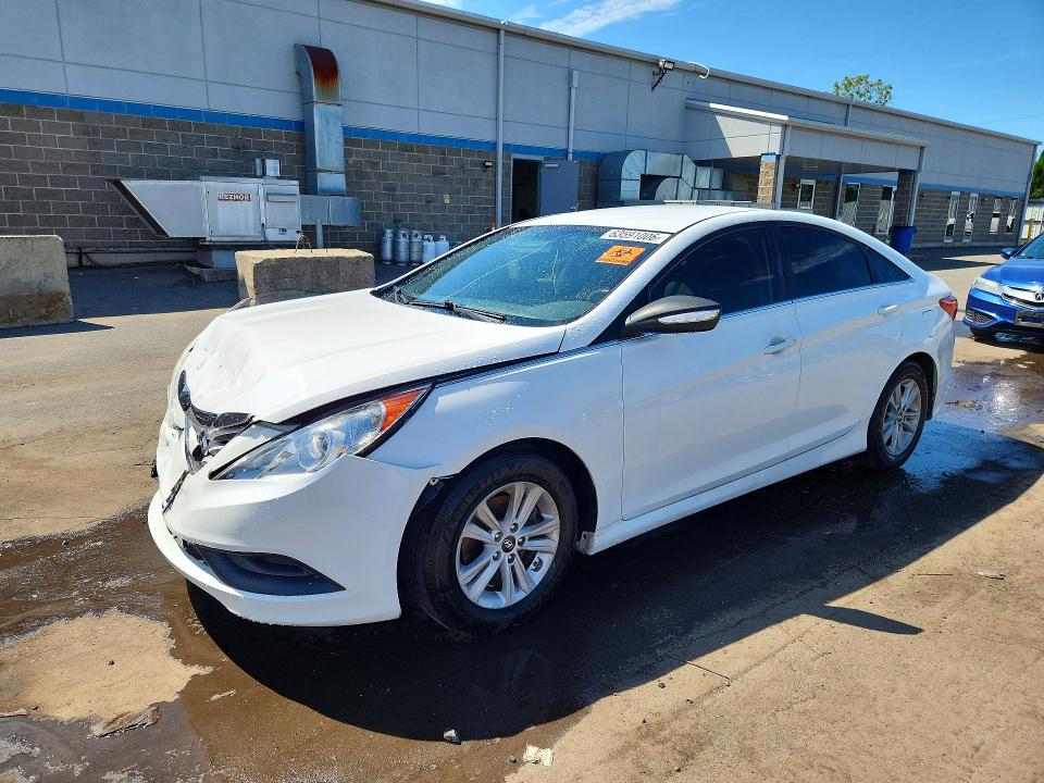 HYUNDAI SONATA 2014 with VIN 5NPEB4AC1EH906863 - Photo from auction