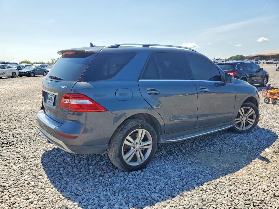 Photo 3 from auction – 2012 MERCEDES-BENZ ML with VIN 4JGDA2EB8CA095390