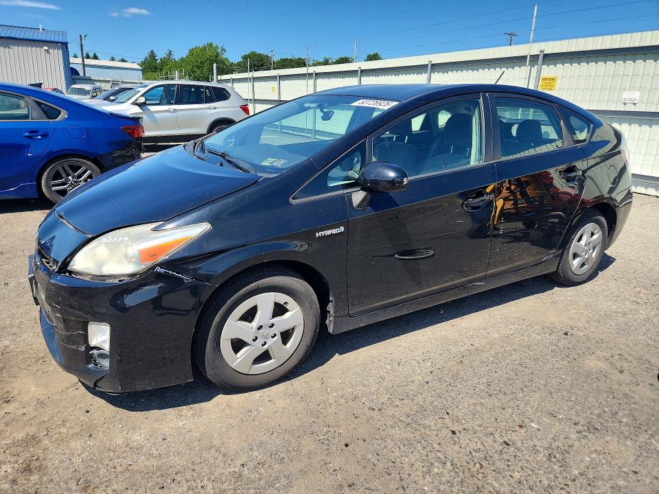 TOYOTA PRIUS 2010 مع رقم تعريف المركبة JTDKN3DU2A0111028 - صورة من المزاد