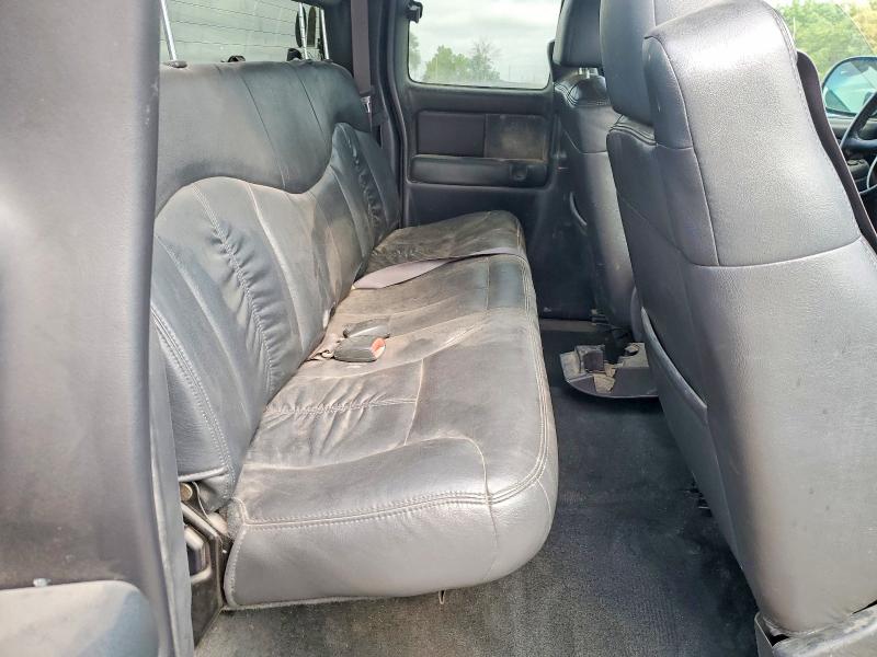 Photo 10 from auction – 2001 CHEVROLET SILVERADO with VIN 2GCEK19T211377907