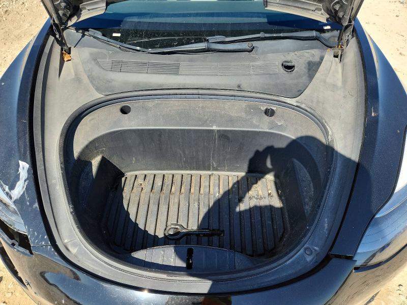 Photo 11 from auction – 2022 TESLA MODEL 3 with VIN 5YJ3E1EA8NF372443
