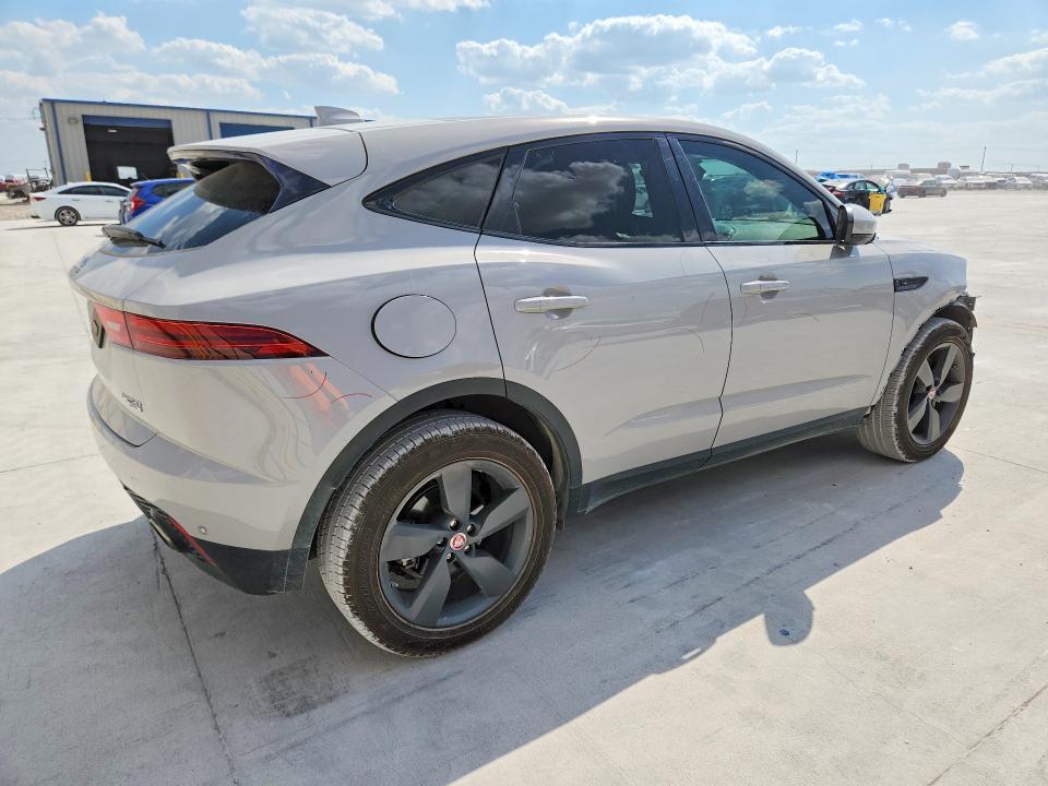Photo 3 from auction – 2019 JAGUAR E-PACE with VIN SADFJ2FX6K1Z33684