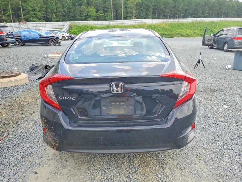 Photo 6 from auction – 2016 HONDA CIVIC with VIN 19XFC2F75GE040335