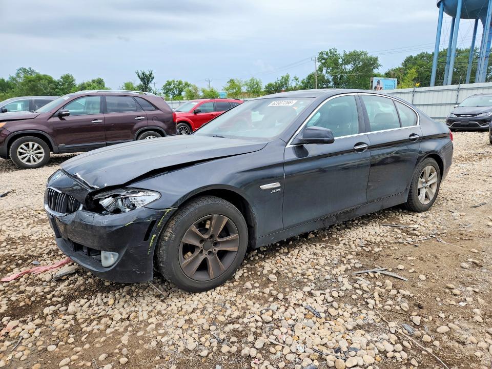 BMW 528 2012 con VIN WBAXH5C56CDW02312 - Foto de la subasta