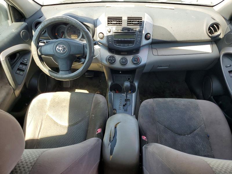 Photo 8 from auction – 2006 TOYOTA RAV4 with VIN JTMZD33V665024660