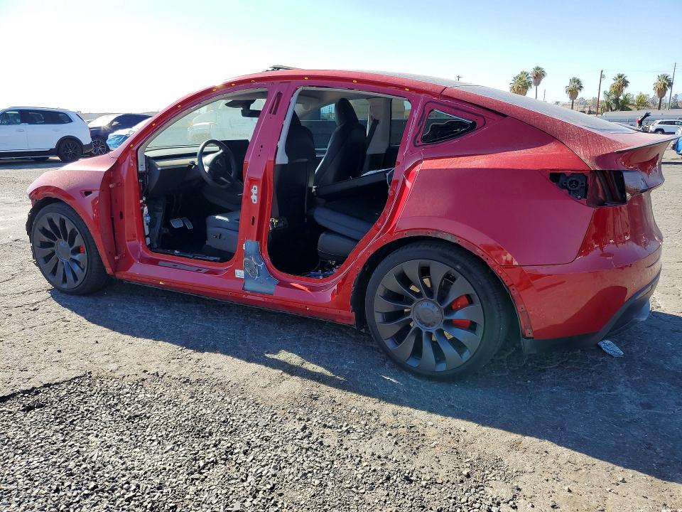 صورة رقم 2 من المزاد - 2023 TESLA MODEL Y مع VIN 7SAYGDEF1PF977276