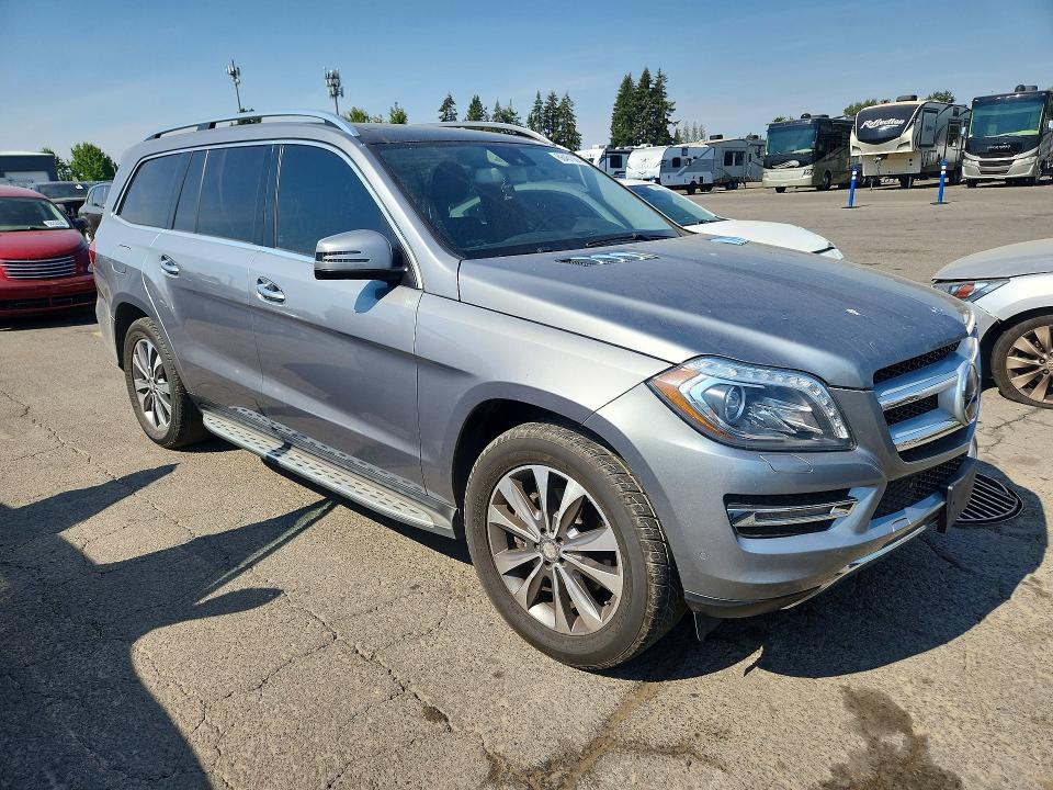 Photo 4 from auction – 2015 MERCEDES-BENZ GL with VIN 4JGDF6EE4FA554941