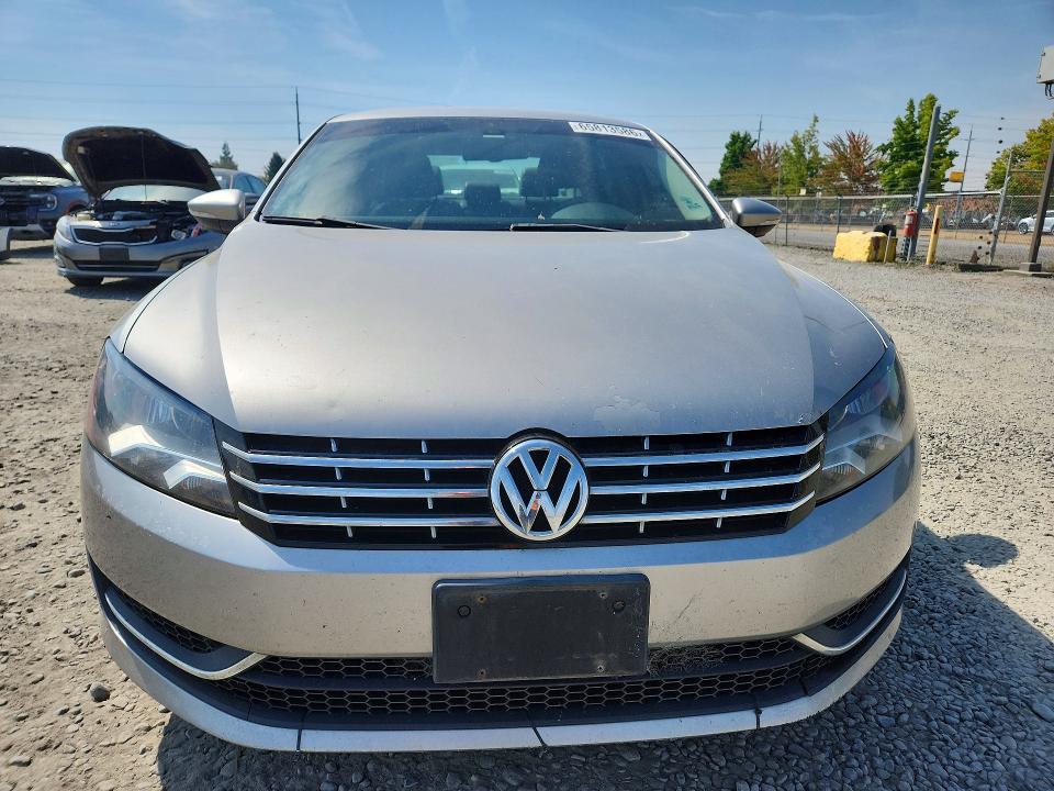 Photo 5 from auction – 2012 VOLKSWAGEN PASSAT with VIN 1VWBP7A32CC002774