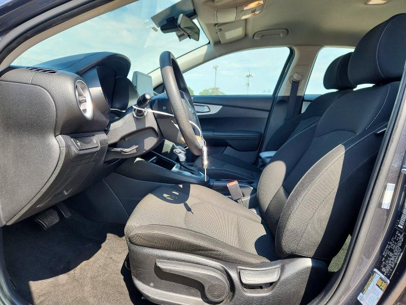 Photo 7 from auction – 2023 KIA FORTE with VIN 3KPF24AD4PE590752
