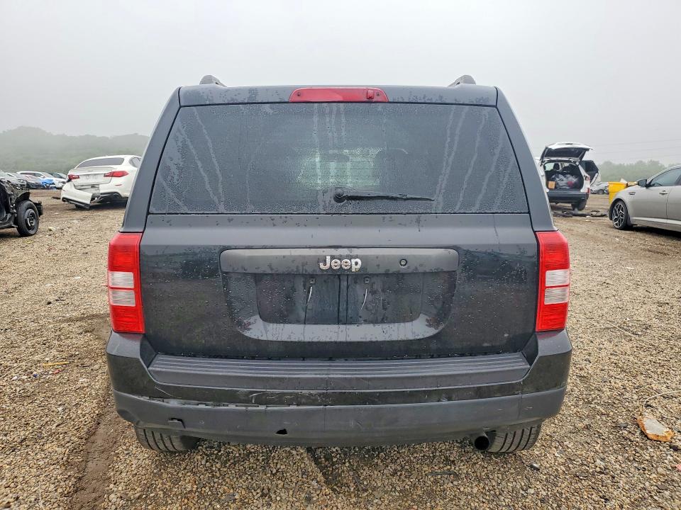 Photo 6 from auction – 2015 JEEP PATRIOT with VIN 1C4NJPBB2FD118496
