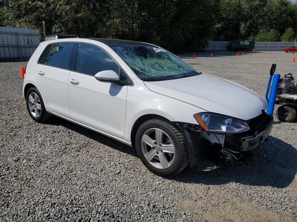 Photo 4 from auction – 2017 VOLKSWAGEN GOLF with VIN 3VW217AUXHM006829