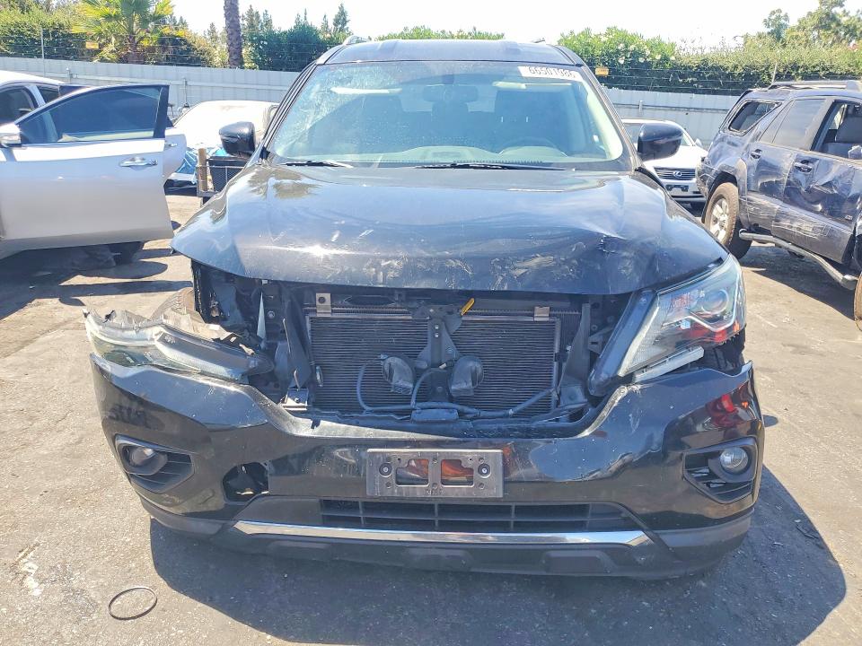Photo 5 from auction – 2017 NISSAN PATHFINDER with VIN 5N1DR2MN6HC904160