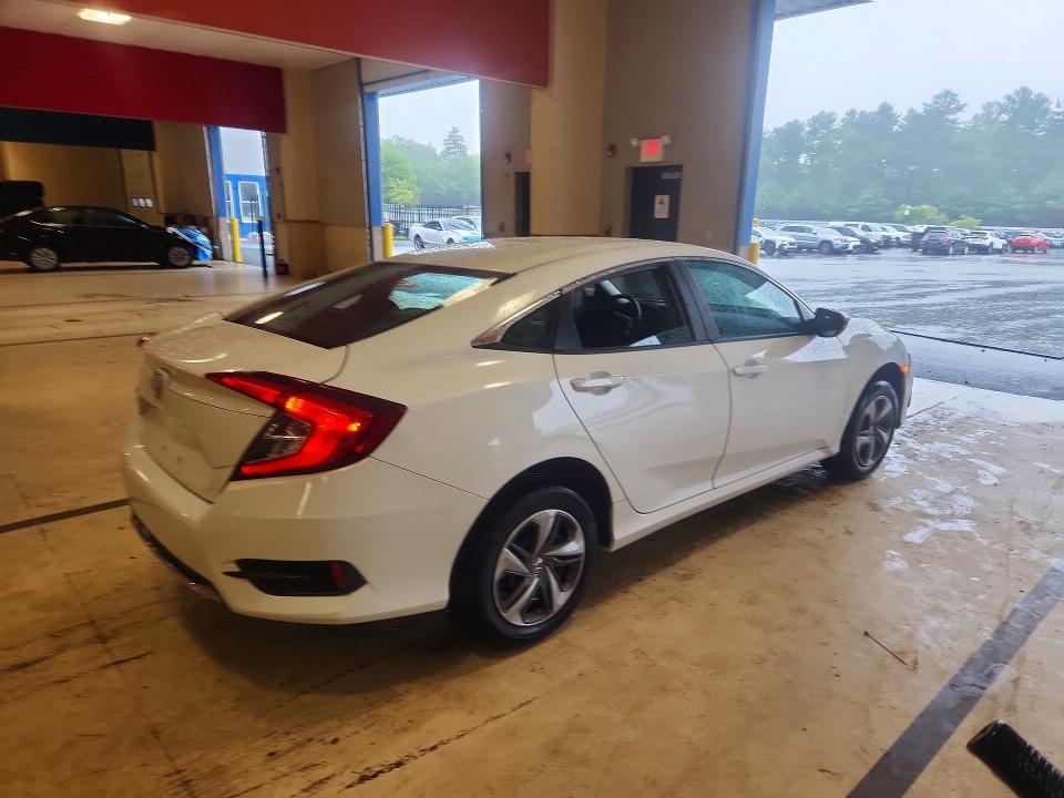 Photo 3 from auction – 2019 HONDA CIVIC with VIN 2HGFC2F64KH564078