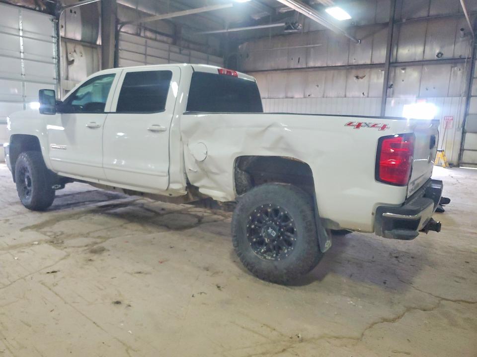 Photo 2 from auction – 2017 CHEVROLET SILVERADO with VIN 1GC1KVEG4HF104162