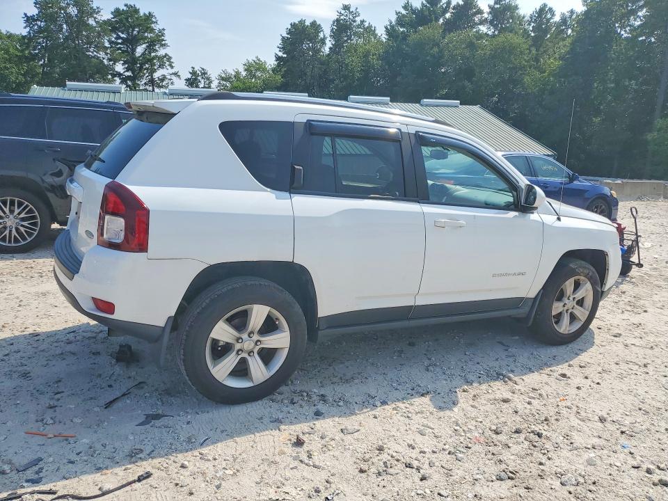 Photo 3 from auction – 2014 JEEP COMPASS with VIN 1C4NJDEB9ED661272