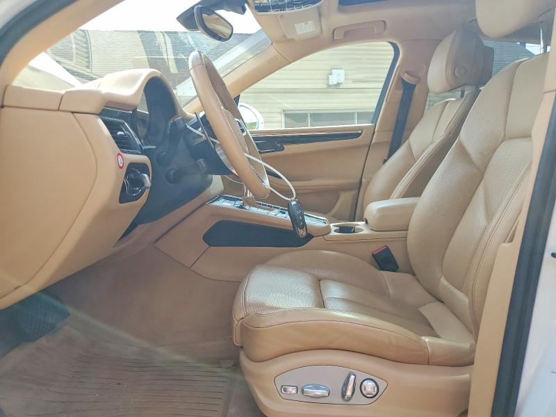 Photo 7 from auction – 2015 PORSCHE MACAN with VIN WP1AB2A58FLB44650