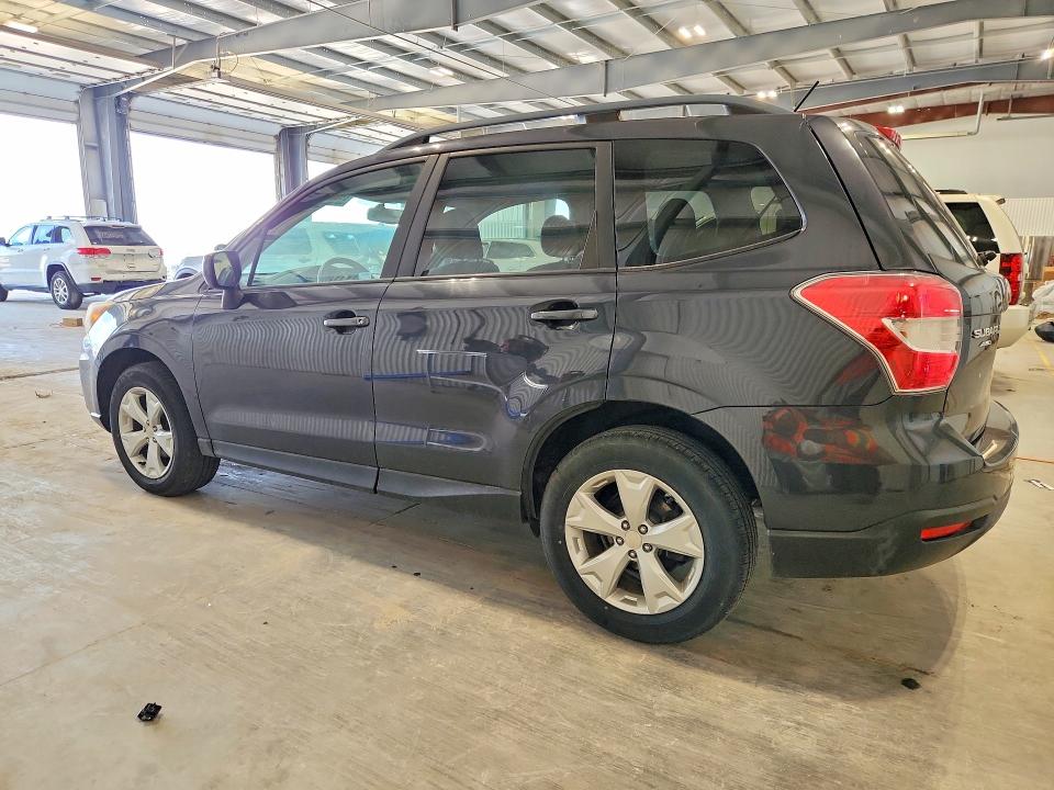 Photo 2 from auction – 2015 SUBARU FORESTER with VIN JF2SJADC6FH552324
