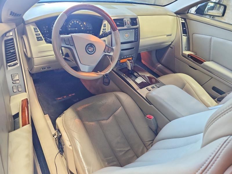 Photo 8 from auction – 2005 CADILLAC XLR with VIN 1G6YV34A555601569